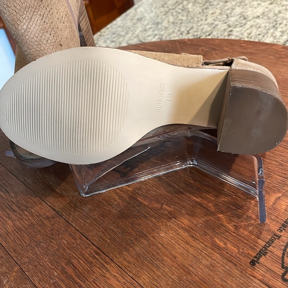 Nine West Madcool Peep Tie Lace Up Suede Boots. 3” wood block heel. Sexy 😍 GUC! - Picture 11 of 12